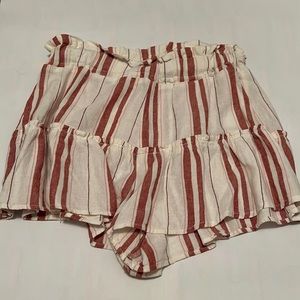 Vanilla Star | M | flowy shorts